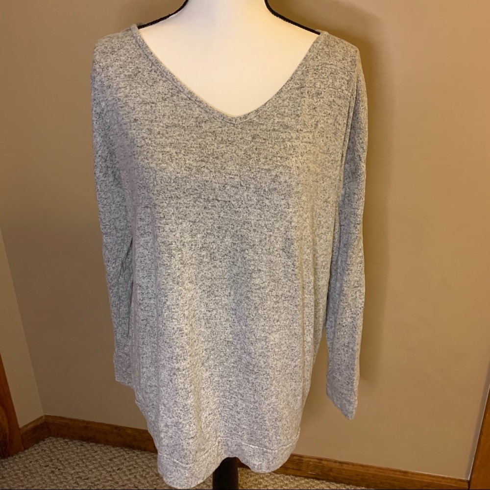 EXTREMELY SOFT cross back sweater